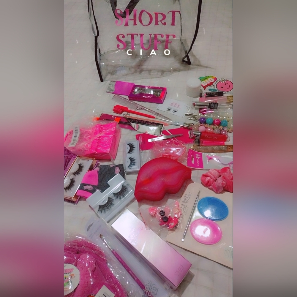 Shop Short Stuff Everything Is Pretty 😍